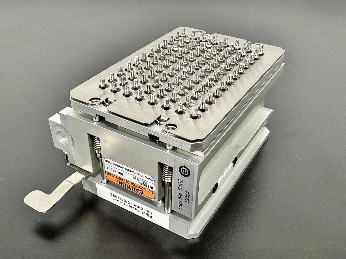 Used 96 Channel Pipetting Head Integra VIAFLO 96 x 125ul | Part number: 6102