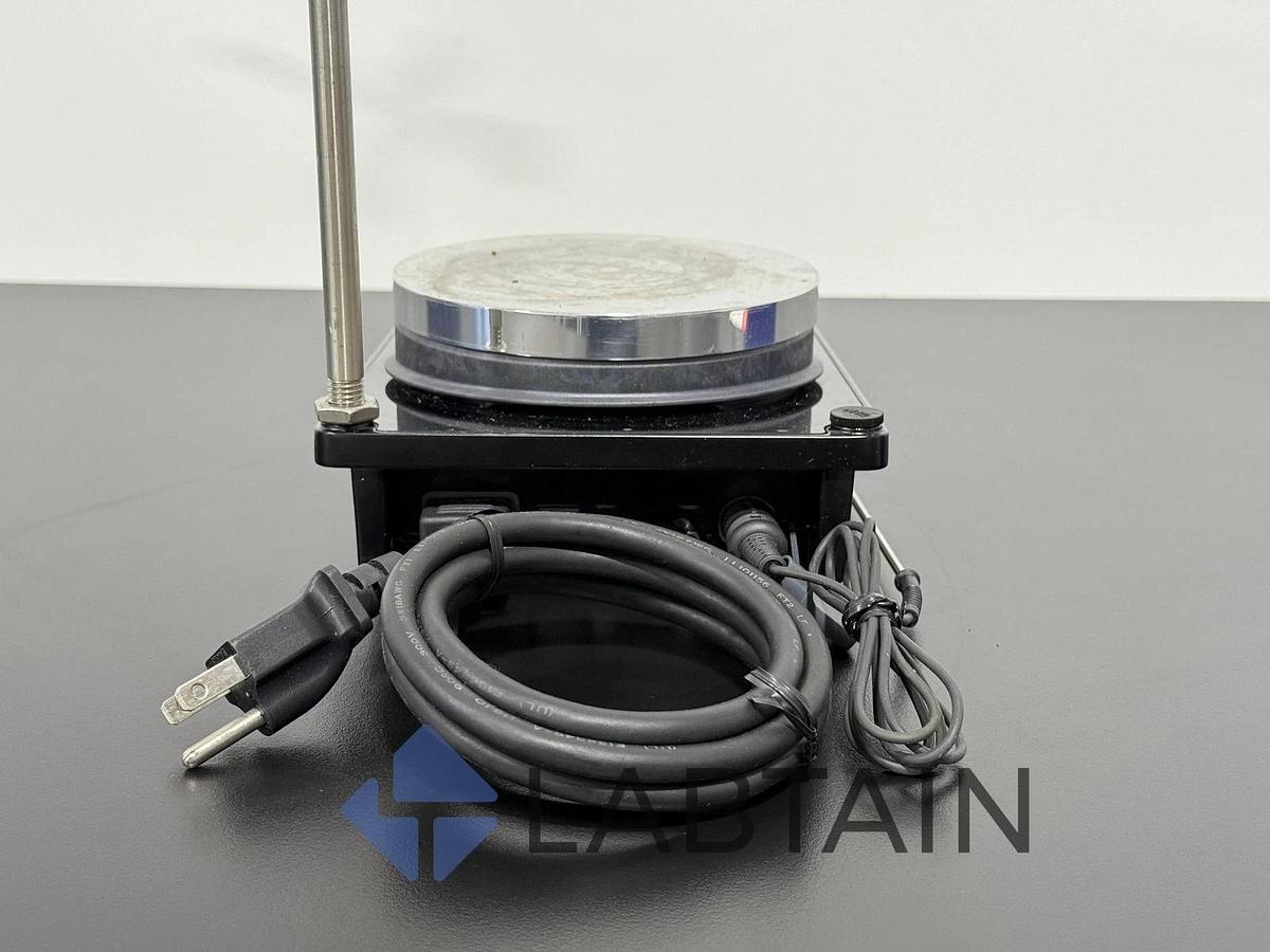 Used IKA PLATE S001 Digital Heating Magnetic Stirrer | 220017805