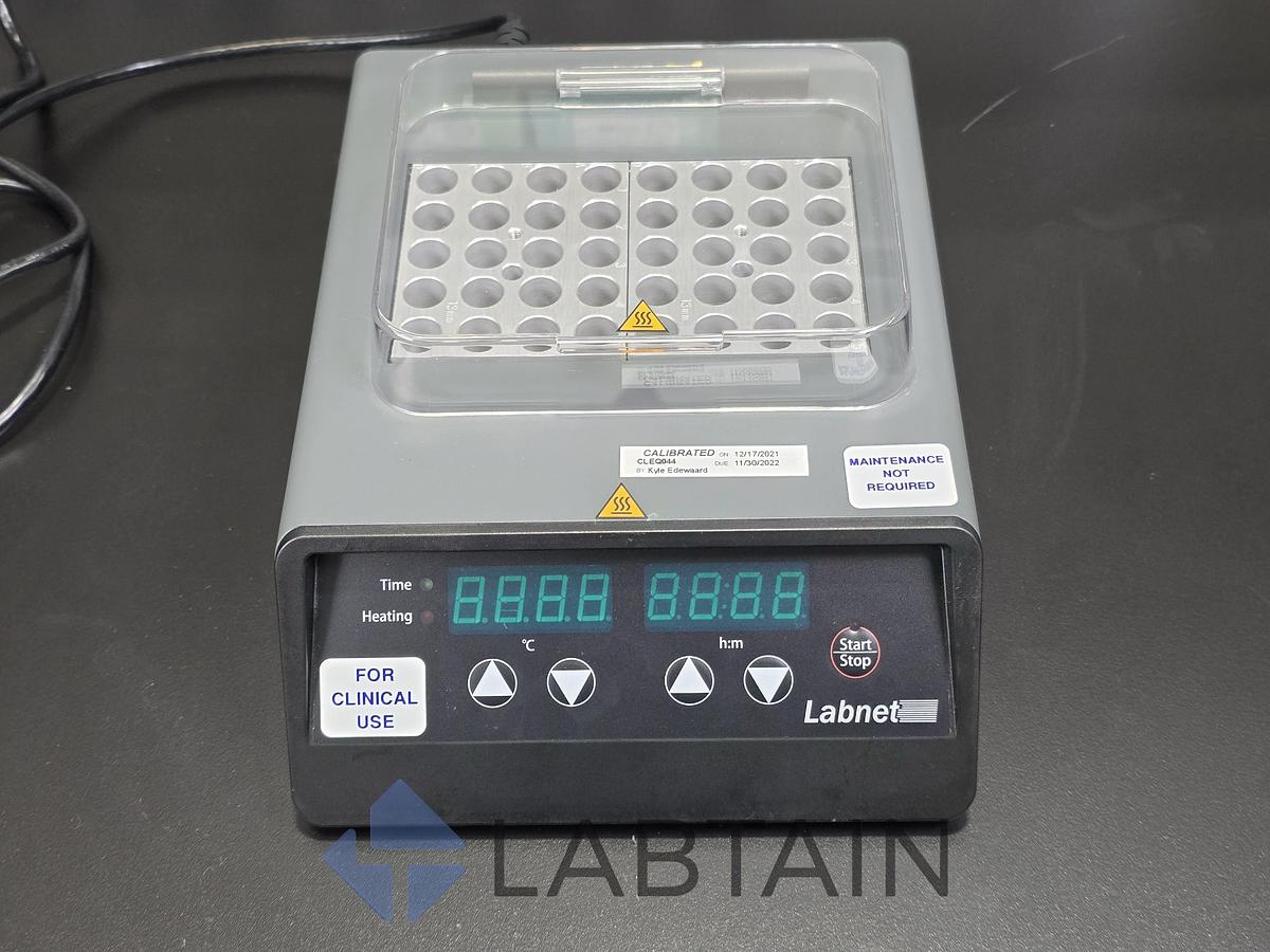 Used Labnet D1302 Dual Block Digital Dry Bath Incubator 115V Perfect Condition