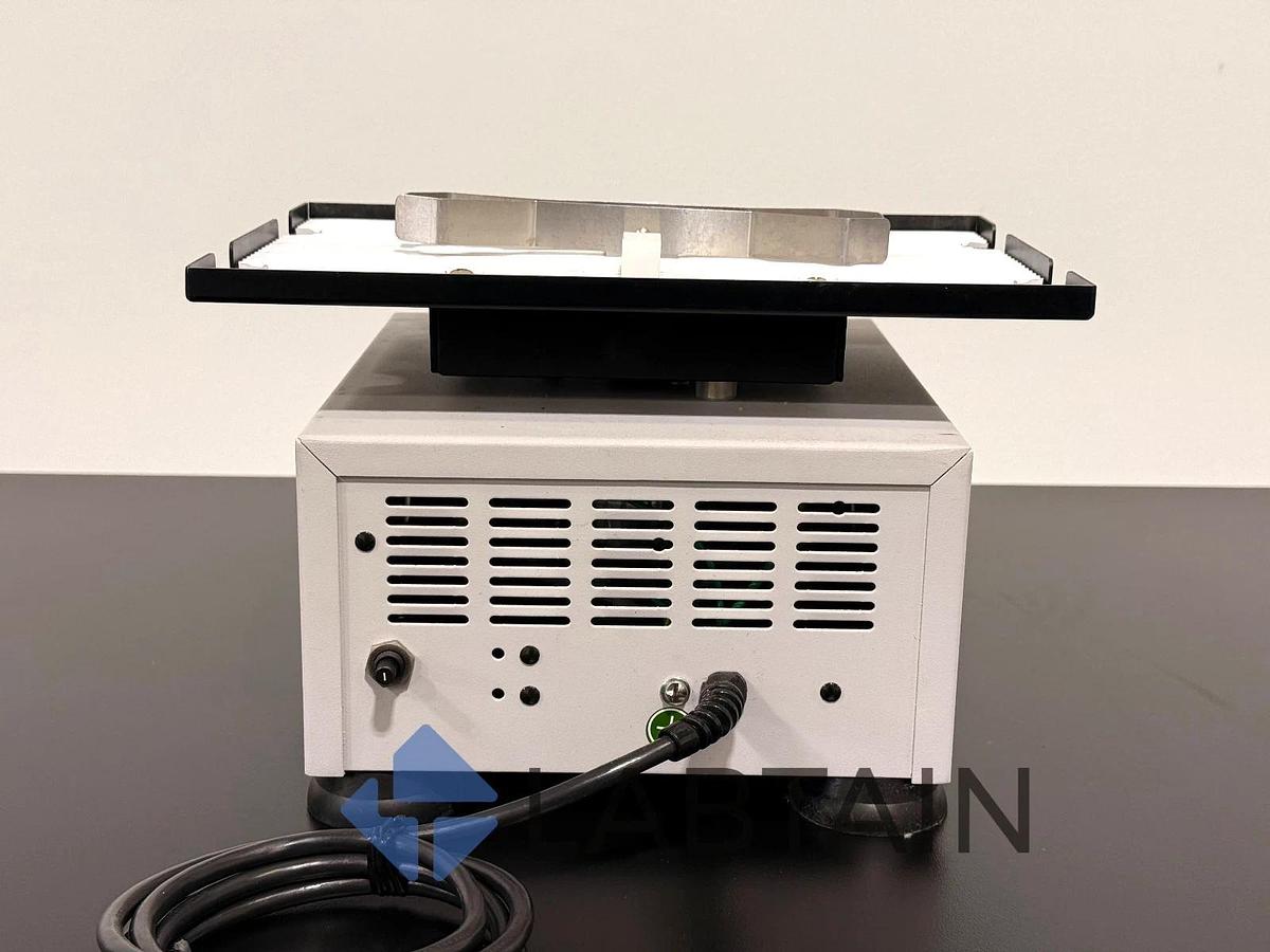 Used Barnstead Lab-Line 4625 Plate Shaker – Variable-Speed Microplate Shaker – Excellent Condition