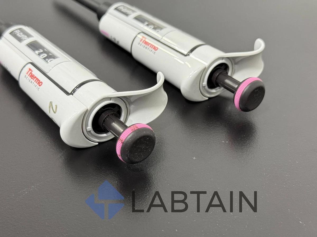 Used Lot of 2 Thermo Scientific Finnpipette F1 Manual Pipettes 30-300ul and 100-1000