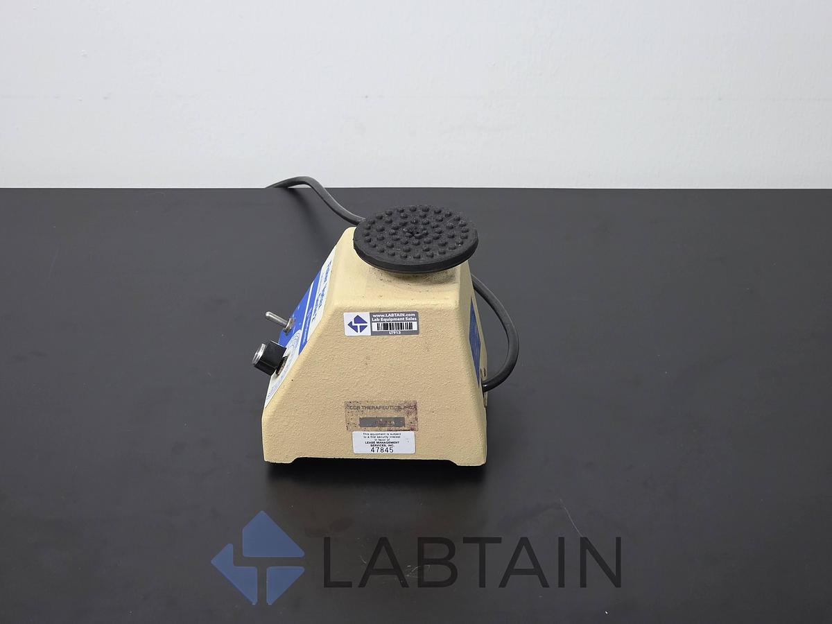 Used Fisher Scientific Vortex Genie 2 Analog Mixer (120V) Used