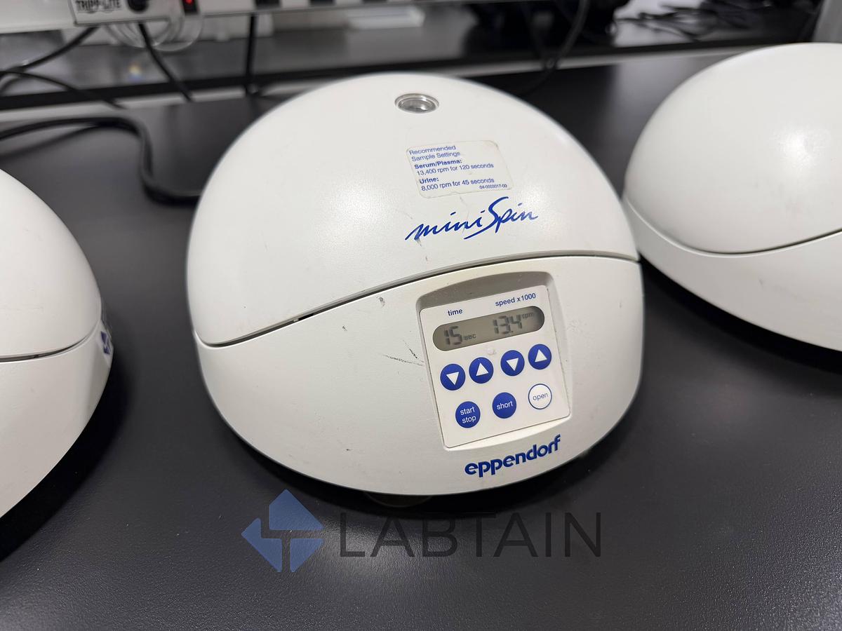 Used Eppendorf MiniSpin Microcentrifuge 13,400 RPM w/ F-45-12-11 Rotor Used