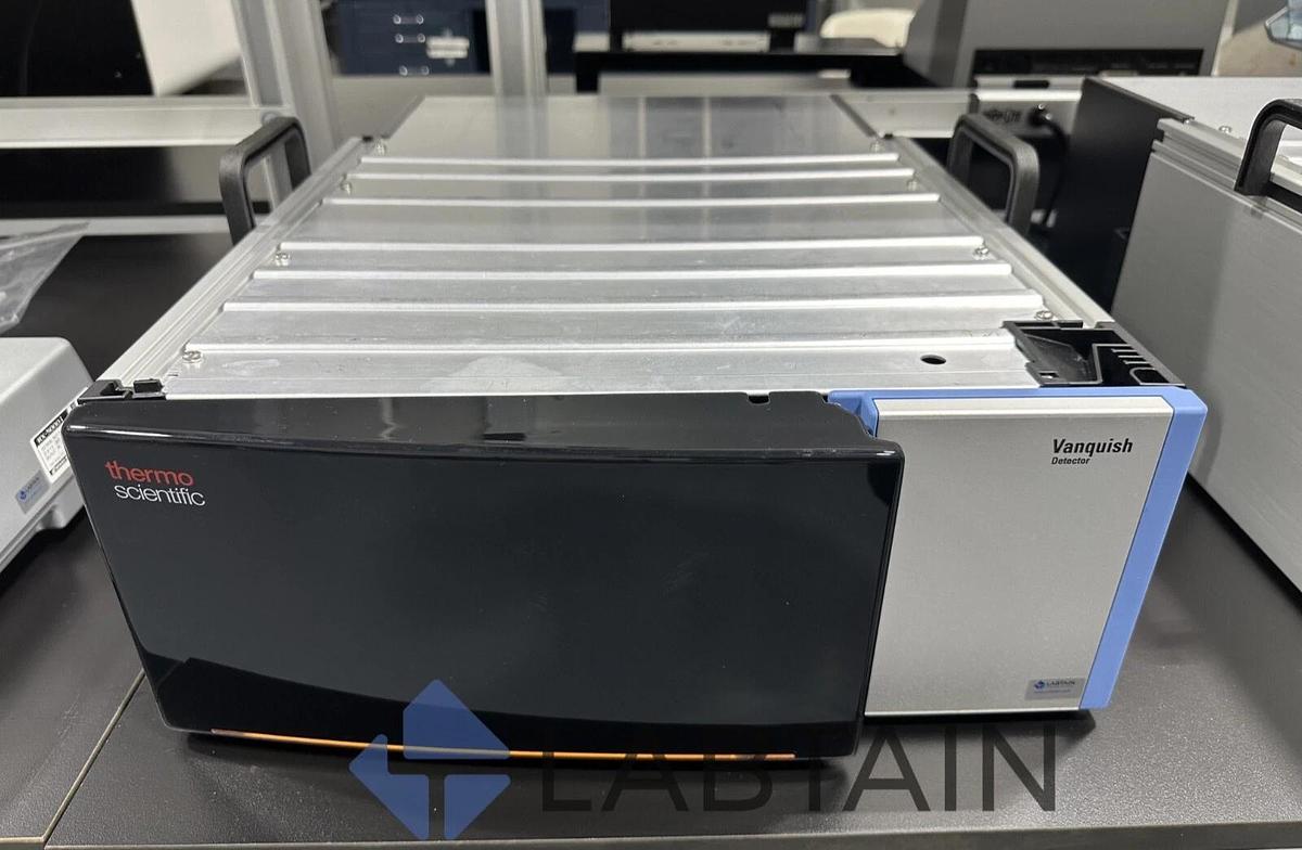 Used Thermo Scientific VWD Variable Wavelength Detector F | VF-D40-A