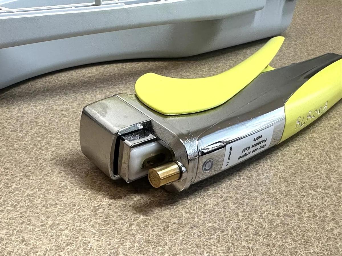 Used Fresenius Kabi CompoSeal Mobilea II | 9027001 Portable Tube Sealer