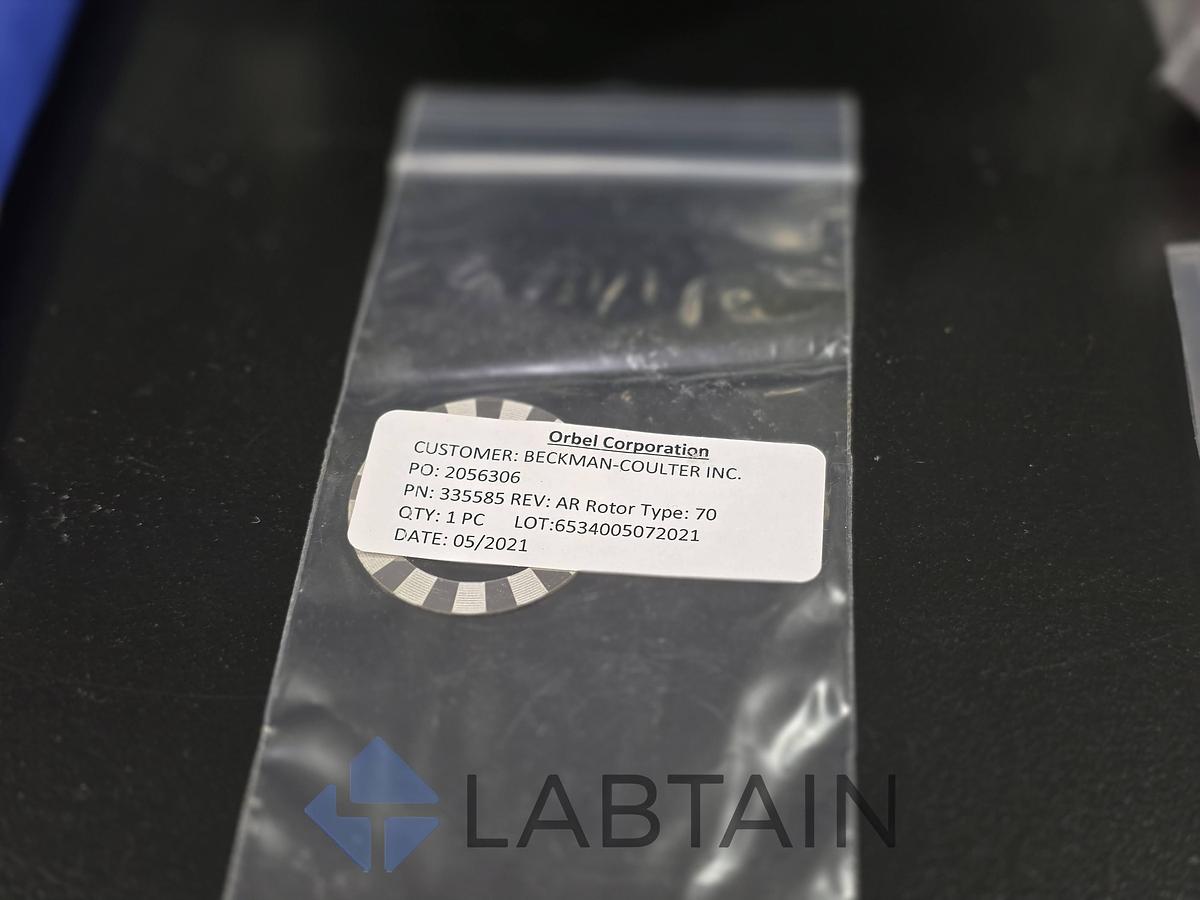 Used Beckman Coulter Type 70 Ti Fixed-Angle Titanium Ultracentrifuge Rotor — 70,000 RPM, 8 × 39 mL, with Lid, OptiSeal/Quick-Seal Spacers & Spinkote (Cat #337922) — Used/Inspected