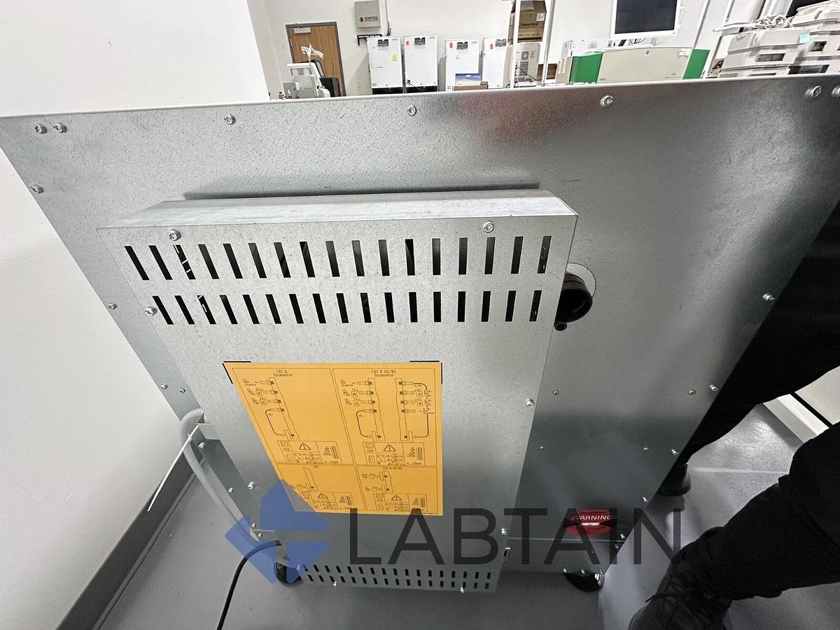 Used Thermo Scientific 51030962 Heracell Incubator 250i VIOS 9-cu ft | 255L