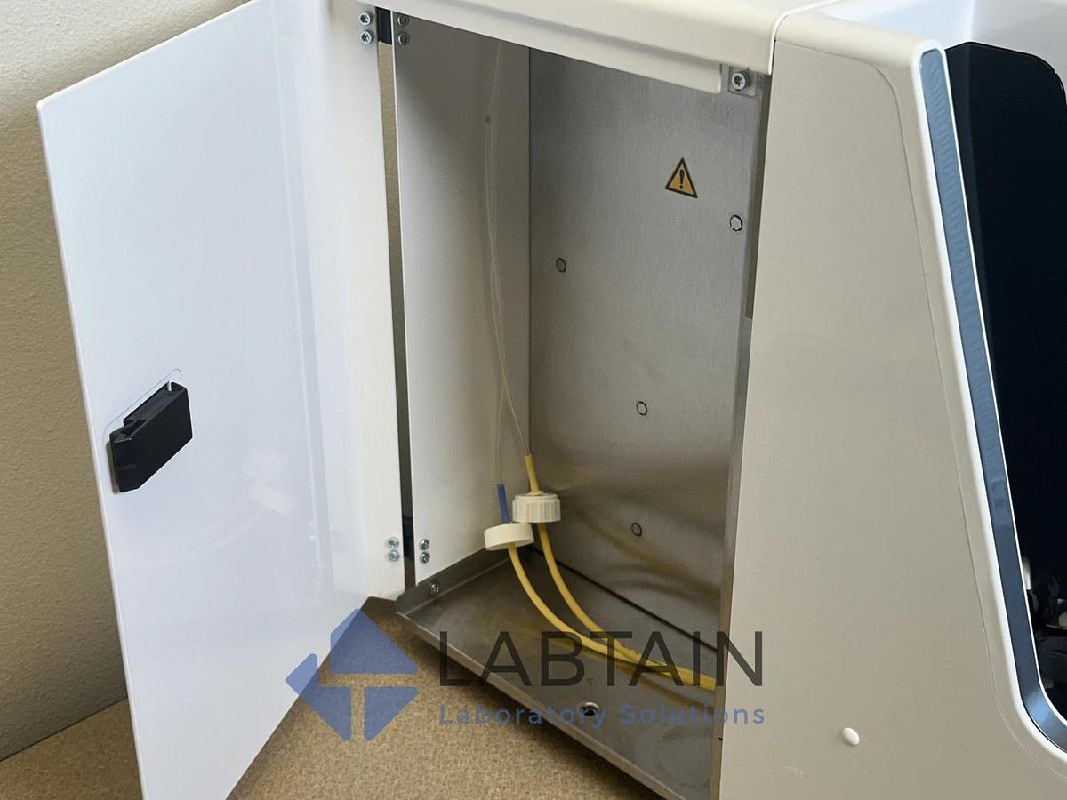 Used Danaher / Beckman Coulter DxH 560 Autoloader Hematology Analyzer – S/N BF120490 – Tested