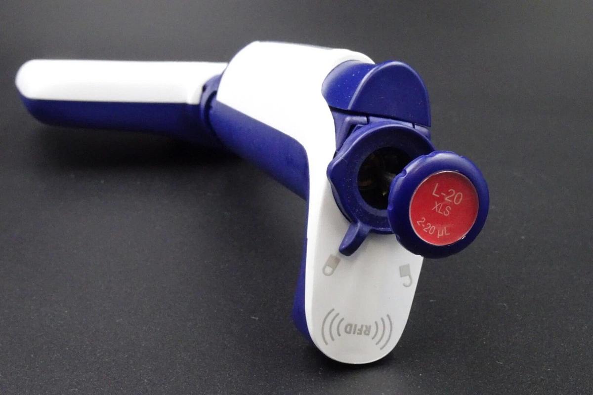 Used Rainin Pipet-Lite L20 | 2-20uL XLS | 12 Channel Manual Pipette | LTS Tips