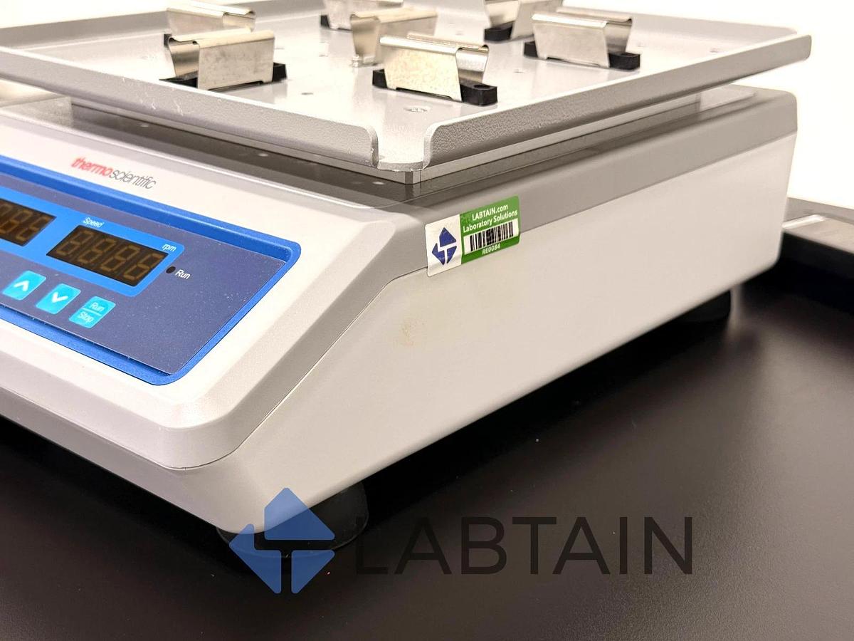 Used Thermo Scientific Digital Microplate Shaker 88882005 Orbital PID Compact Shaker