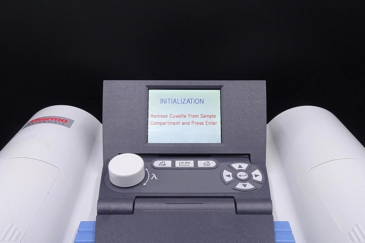 Used Thermo Scientific Spectronic 200E – Visible Spectrophotometer – Used