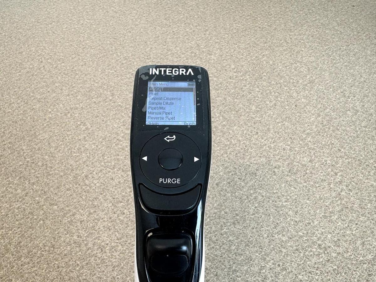 Used Integra VIAFLO 12-Channel Electronic Pipette 300 µL – 10–300 µL – P/N 4633 – Tested – Quick Shipping