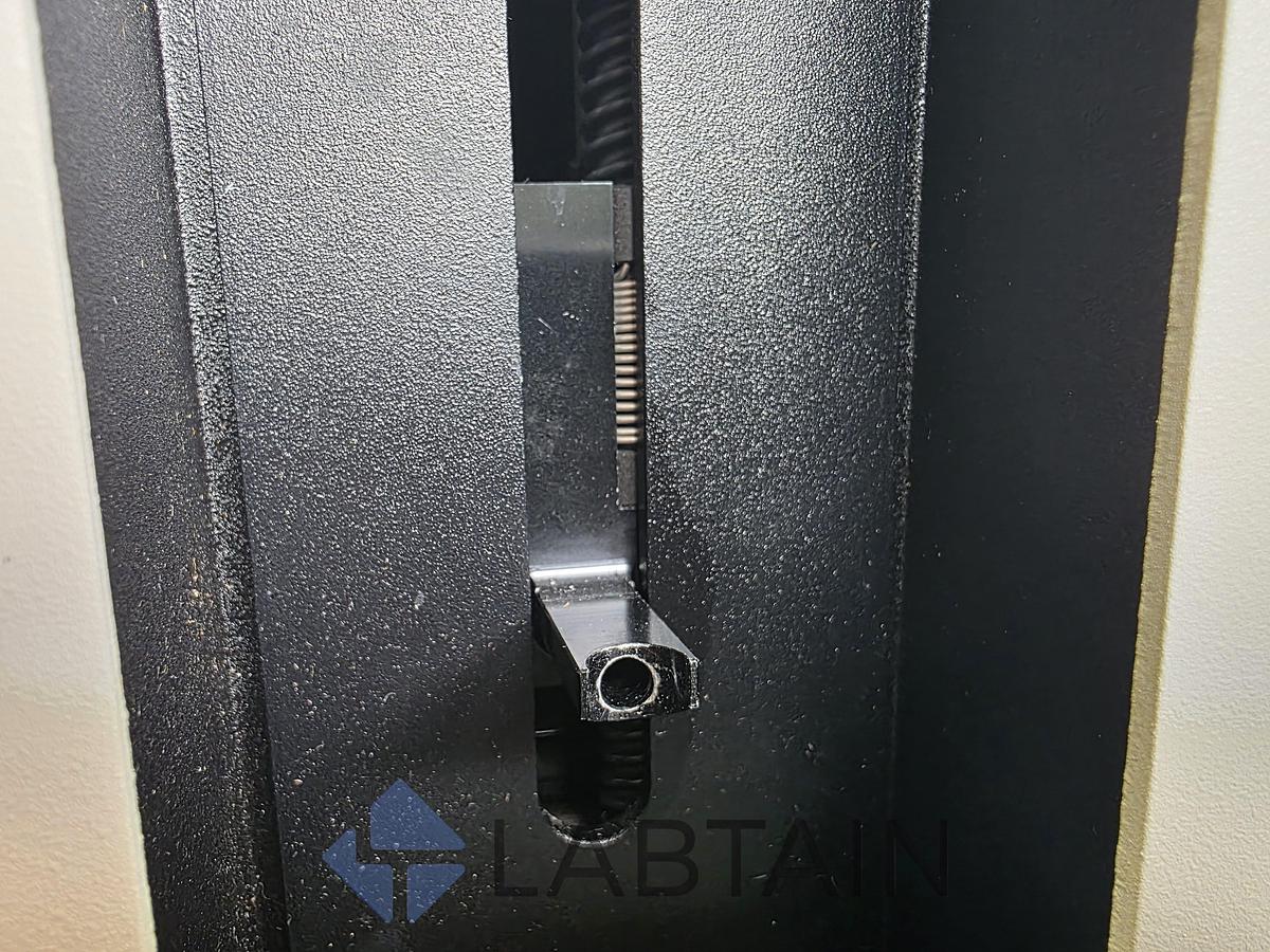 Used Beckman Coulter HIAC 9703 Liquid Particle Counting System w/ HRLD150 Sensor