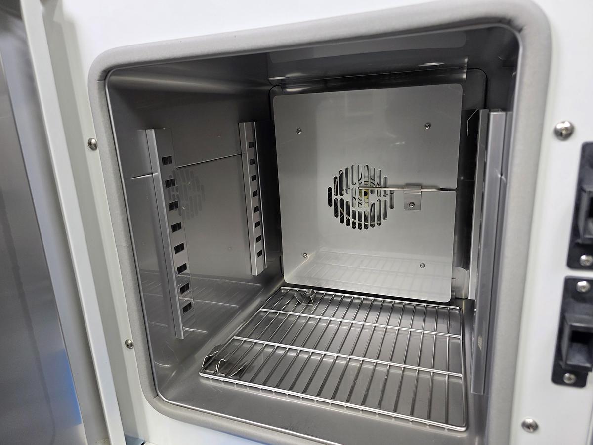 Used Cole-Parmer StableTemp 52412-77 Mechanical Convection Oven (2.1 cu ft) Used