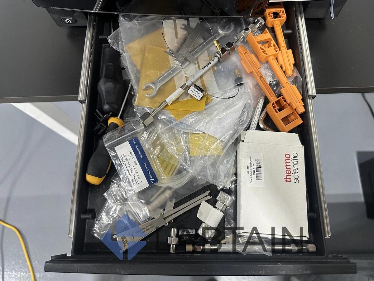 Used Thermo Scientific Vanquish UHPLC System 6506424 – VF-D40-A, VF-A40-A, VF-P20-A, VH-C10-A – Complete Configuration – Tested