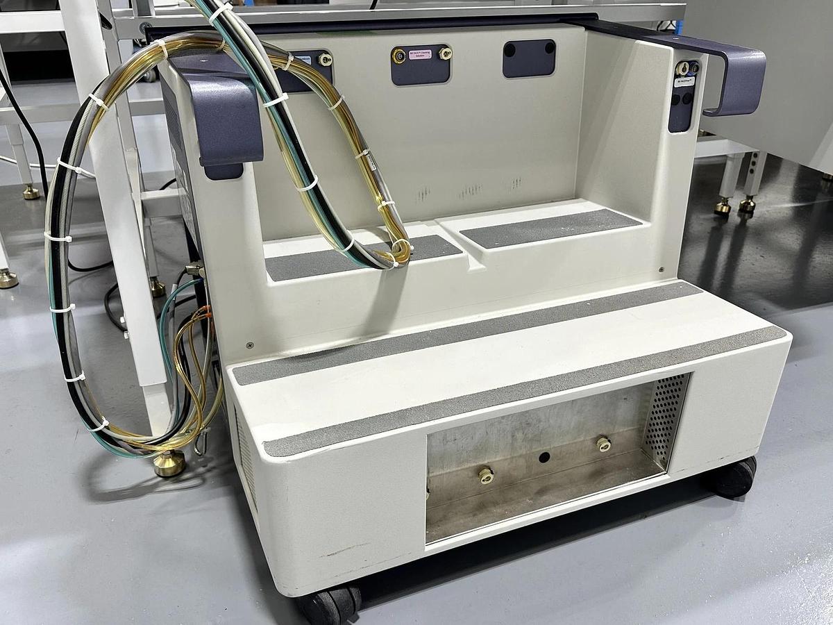 Used BD FACSCanto II Flow Cytometer System – With Fluidics Cart and BD HTS – Used