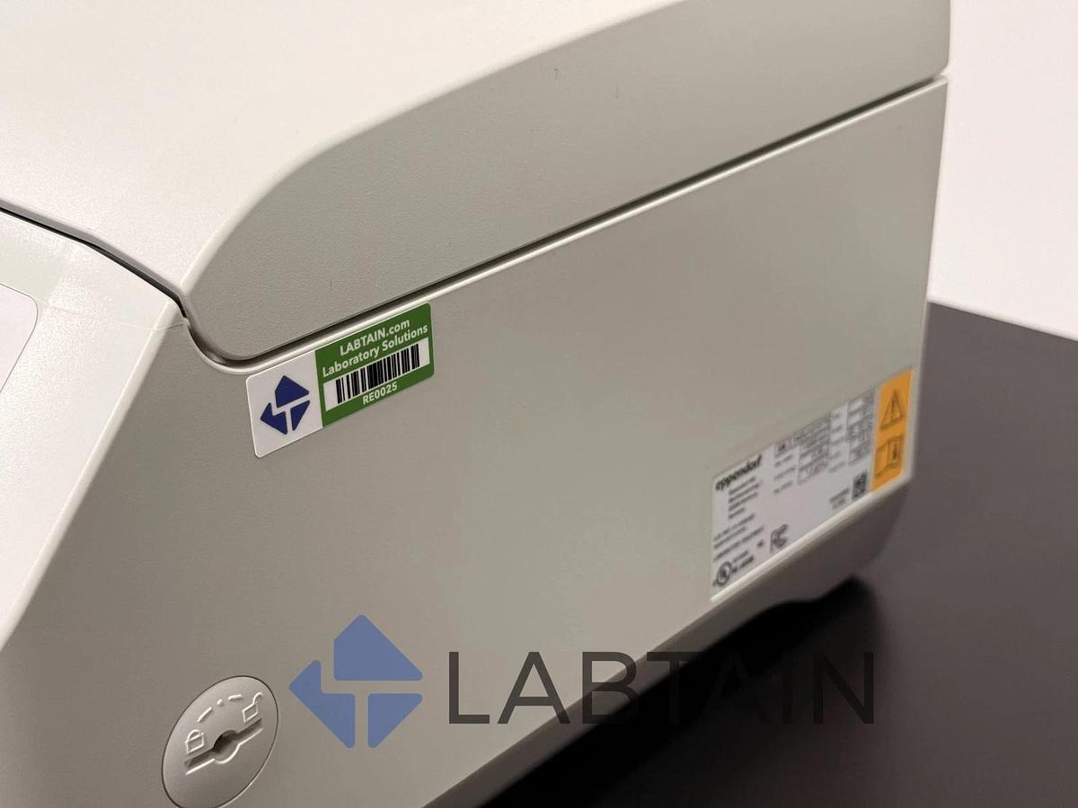 Used Eppendorf 5425 Microcentrifuge w/ FA-24x2 Rotor 5405JH215779 – Tested