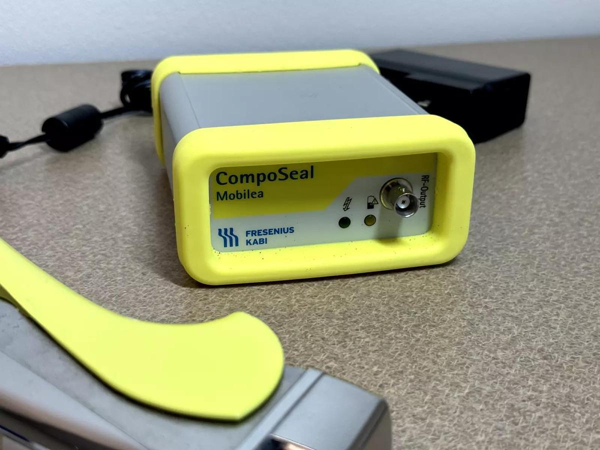 Used Fresenius Kabi CompoSeal Mobilea II | 9027001 Portable Tube Sealer