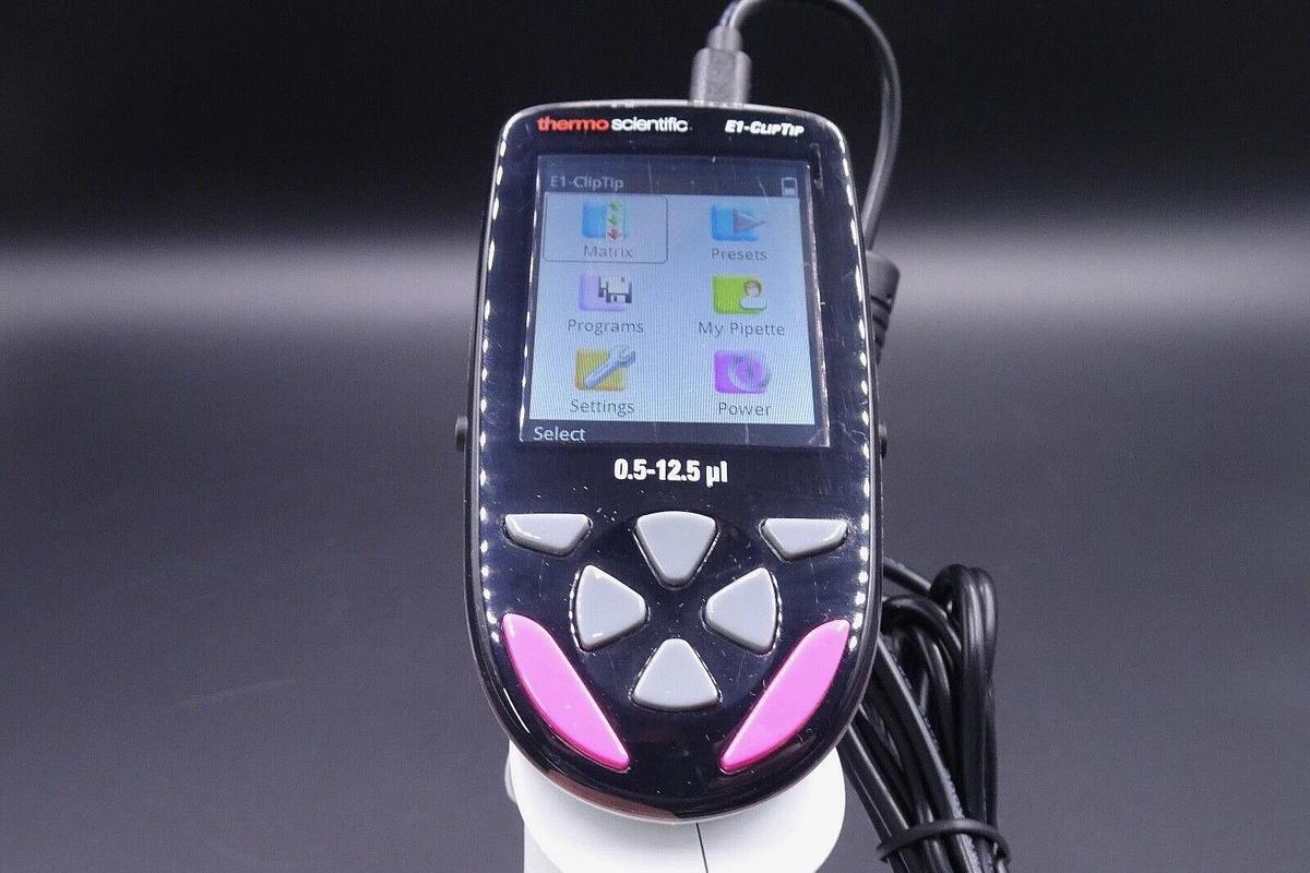 Used Thermo Scientific 0.5-12.5 E1-CLIPTIP Pipette Electronic Adjustable