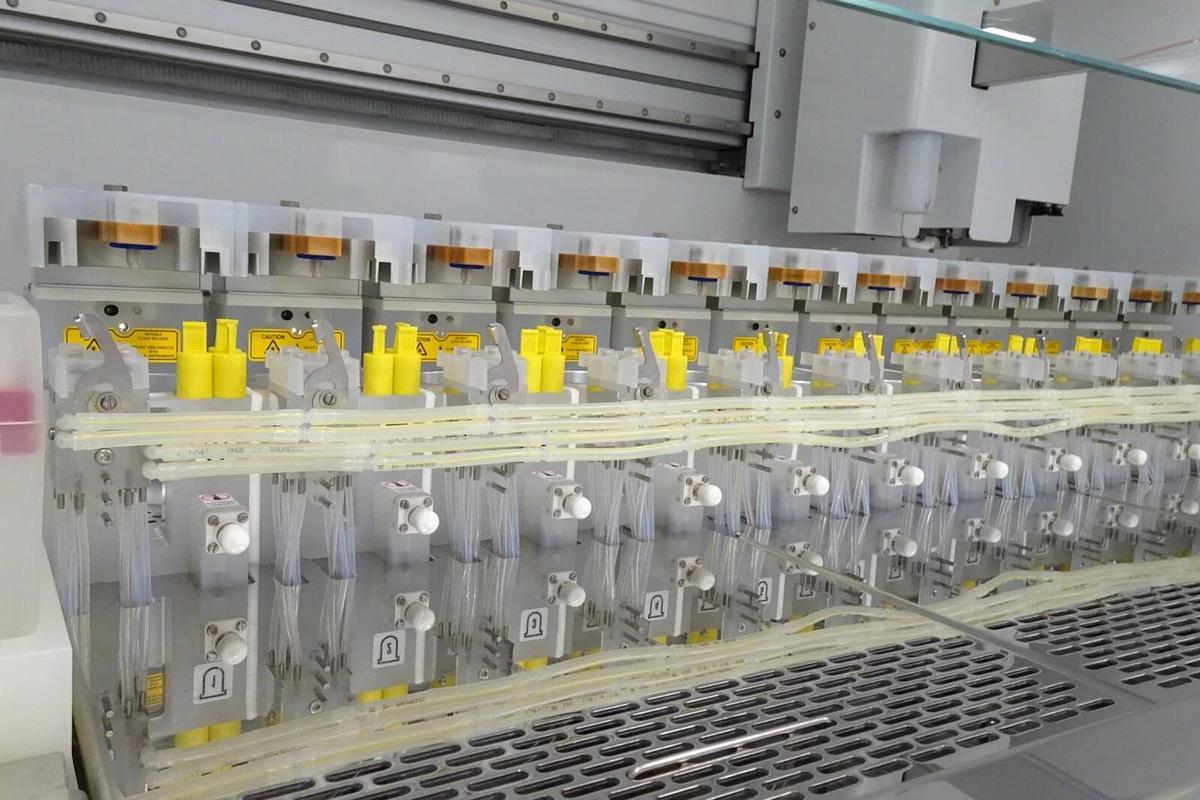 Used Sartorius Stedim Biotech AMBR 250 – 12-Way Bioreactor System – w/ Software – Tested