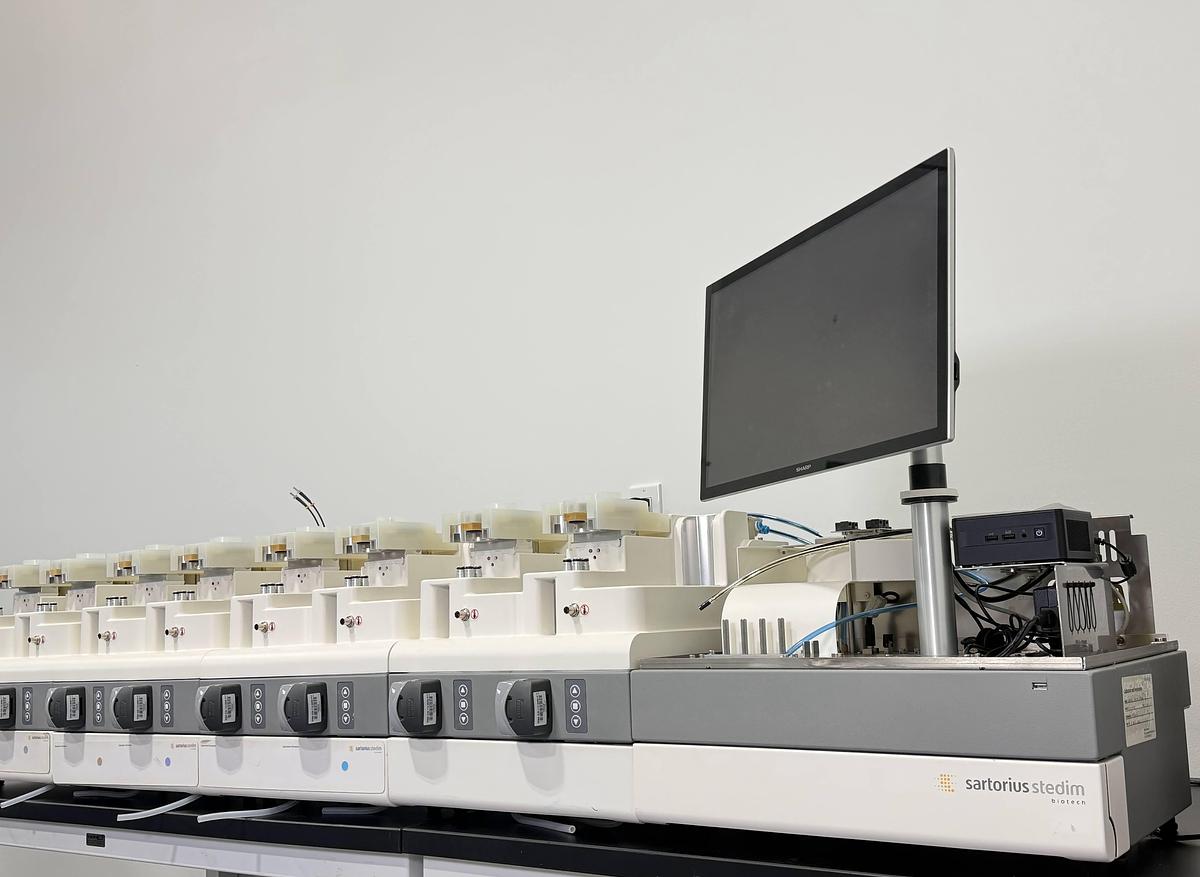 Used Sartorius ambr 250 Modular 8-Way Bioreactor System For Parts/Repair No Software