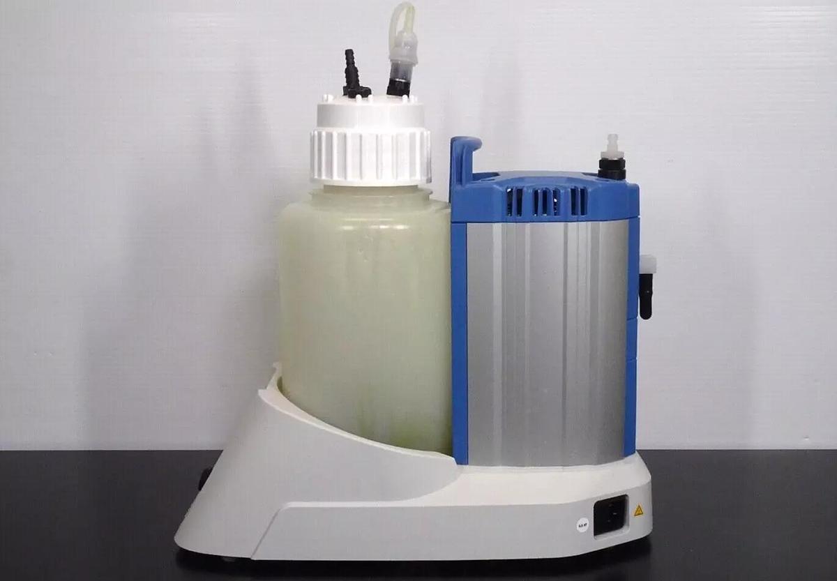Used Vacuubrand Fluid aspiration system BVC professional