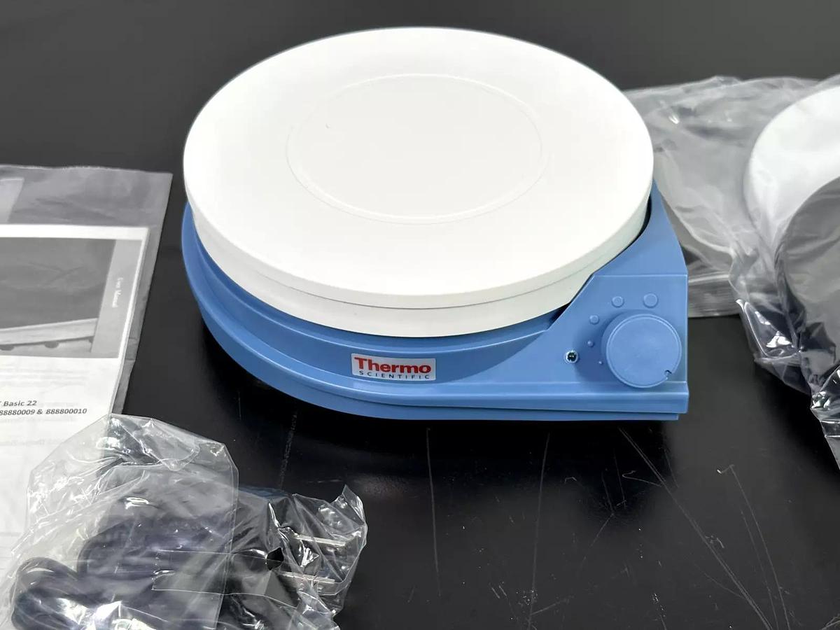 Thermo Scientific RT Basic Series Magnetic Stirrer - 88880009