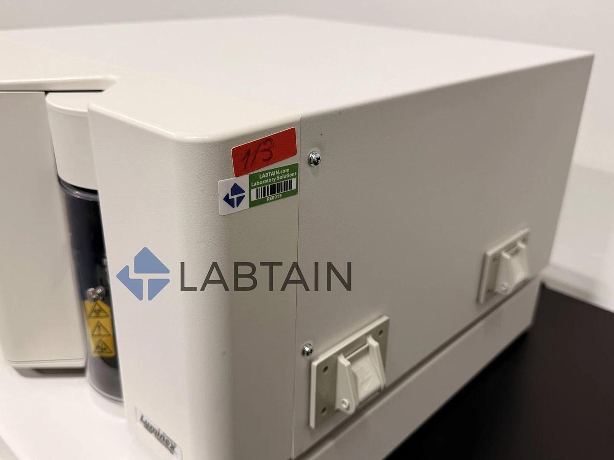 Used Luminex 200 Cytometer – With Luminex SD Reader & Luminex XYP Sample Handling System