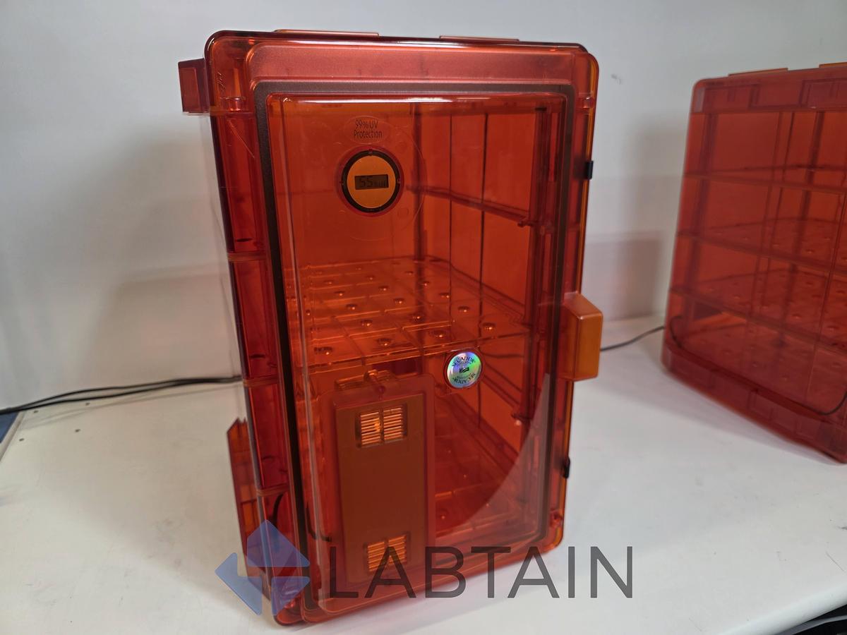 Used Bel-Art SP Scienceware Secador 4.0 Auto-Desiccator Cabinet Amber 120V