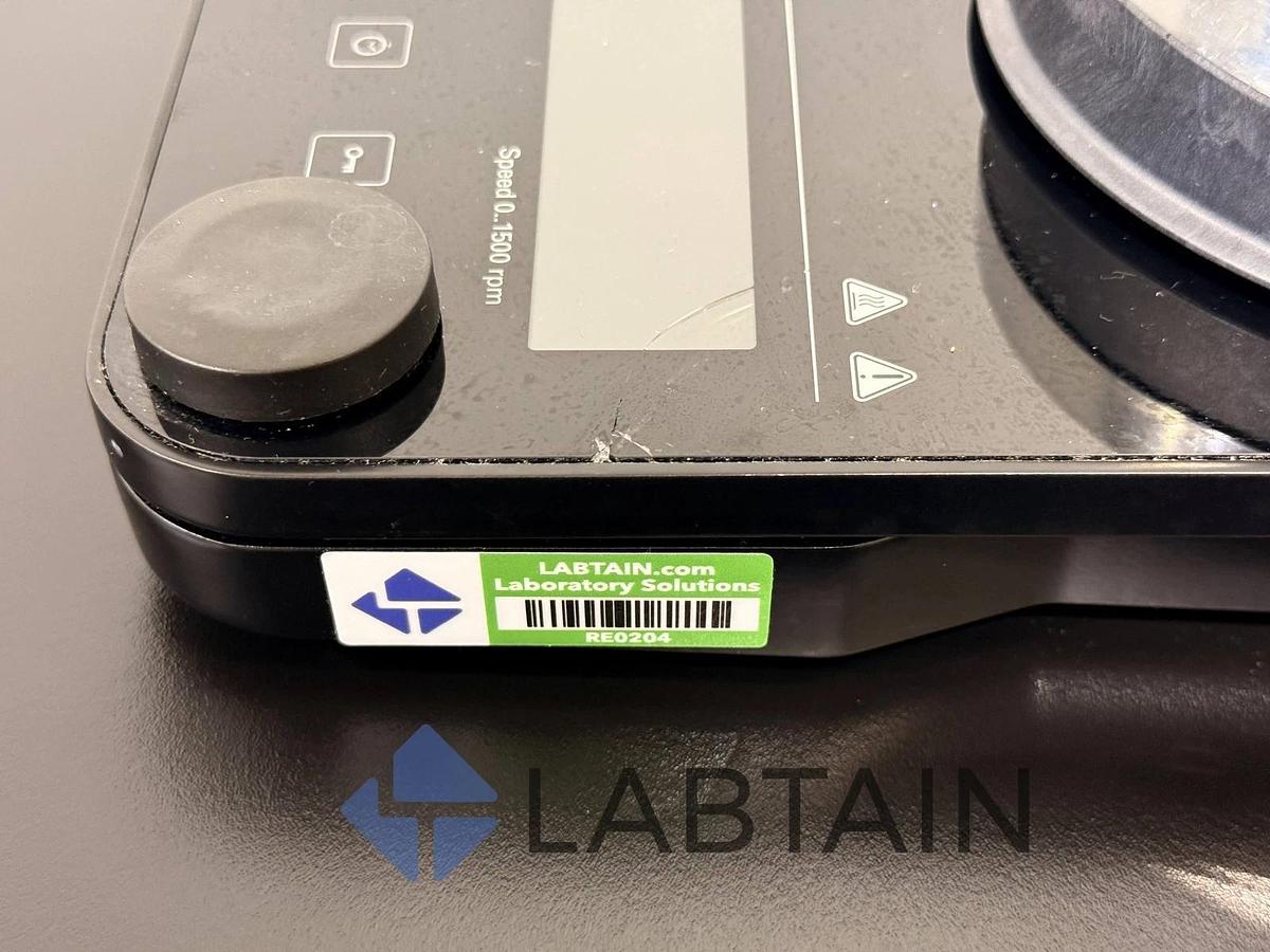 Used IKA PLATE S001 Digital Heating Magnetic Stirrer w/ Temp Probe