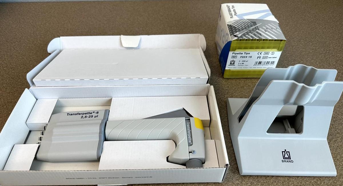 NEW Brandtech Transferpette 8-Channel Pipette/ Pipettor | 2.5-25uL