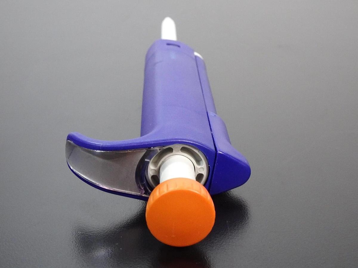 Used Fisherbrand Finnpiptte II Variable Pipette | 5-50uL