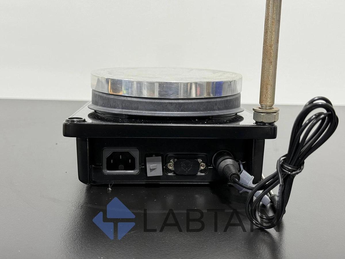 Used IKA Plate S001 Magnetic Stirrer with Heating (1700rpm, 340°C) w/ Temp Probe