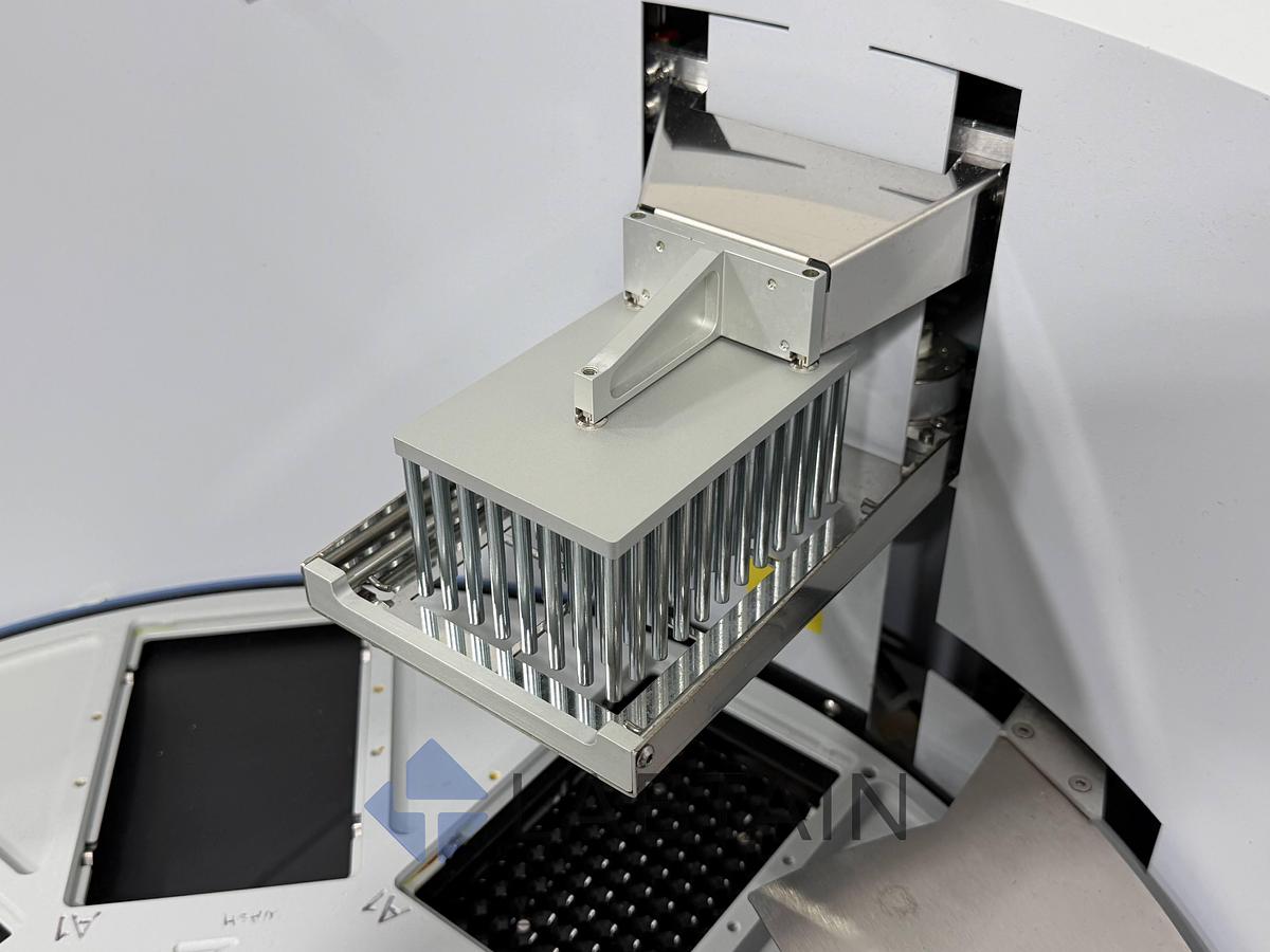 Used Thermo Scientific KingFisher Flex 96 Purification System 5400630 Used 2020