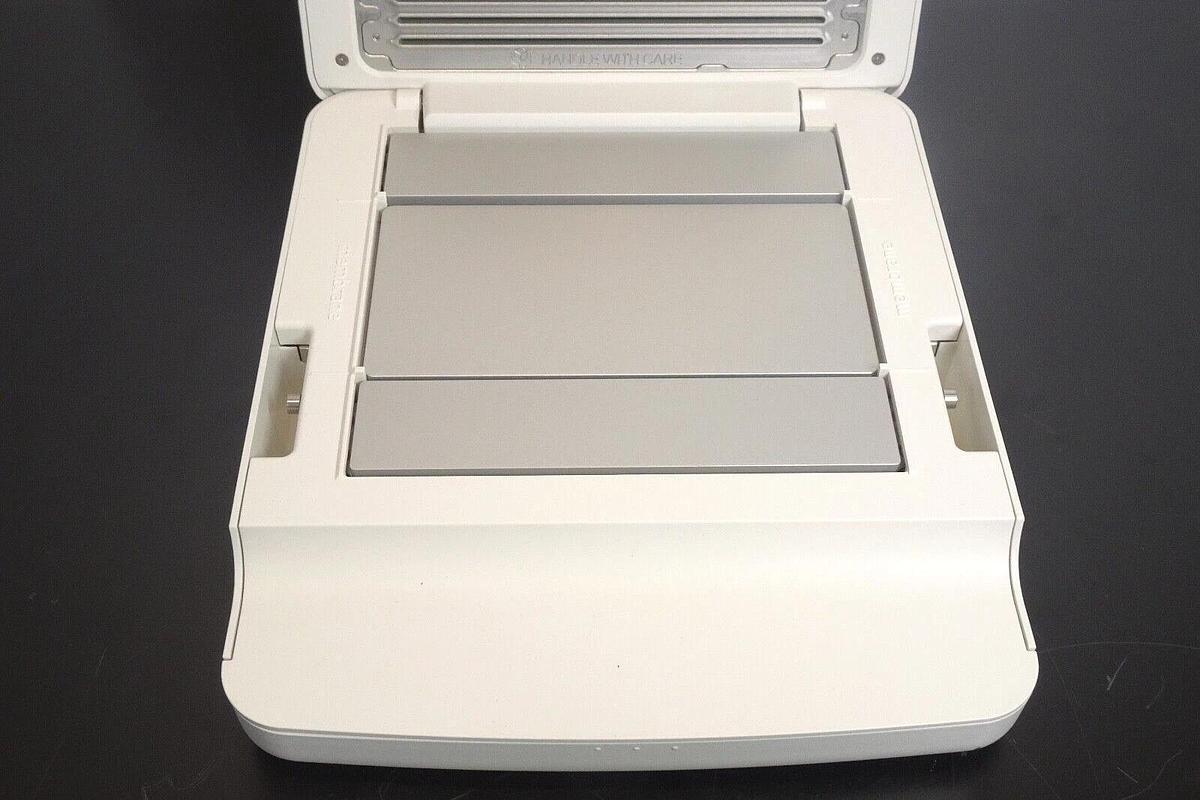 Used Invitrogen SLF2000 iBind Flex Western Device