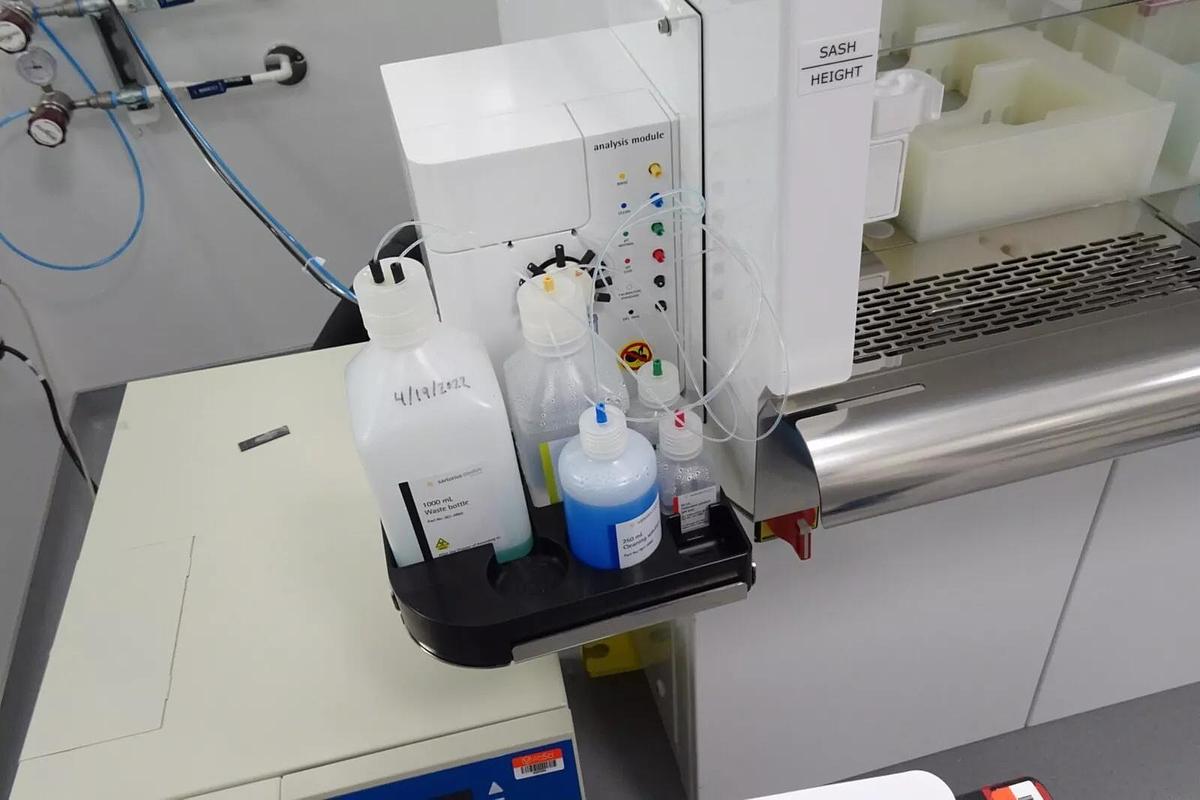 Used Sartorius Stedim Biotech AMBR 250 – 12-Way Bioreactor System – w/ Software – Tested