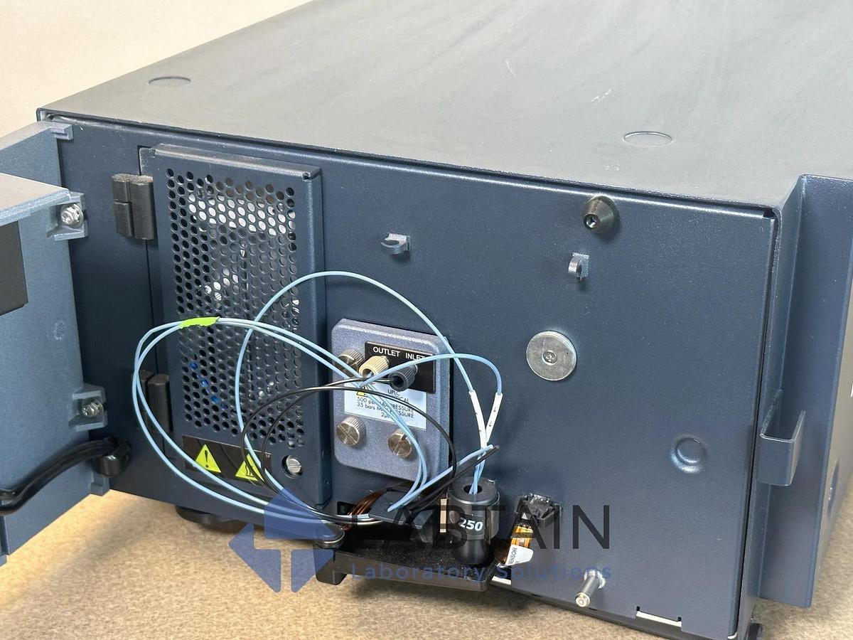 Used Waters ACQUITY UPLC FLR Fluorescence Detector – Model 186015029 – Reliable Used Lab Instrument