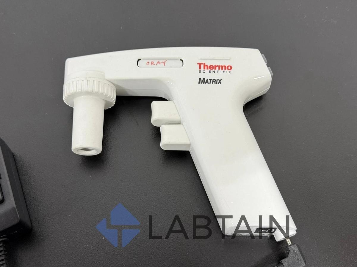 Used Thermo Scientific S1 Pipet Filler, White, 1 | 98371