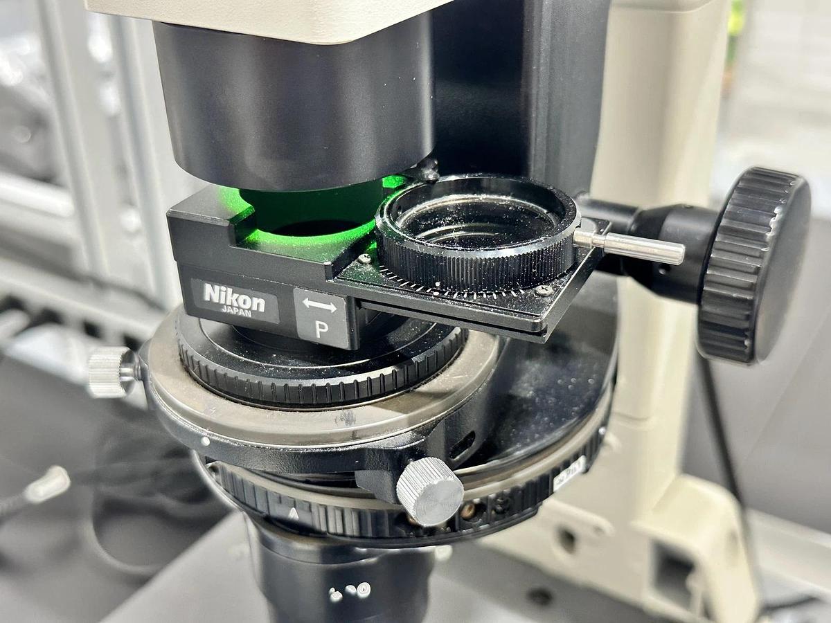 Used Nikon Eclipse TE300 scope with Nikon Light engine and Objectives: 4x, 10x , 20x