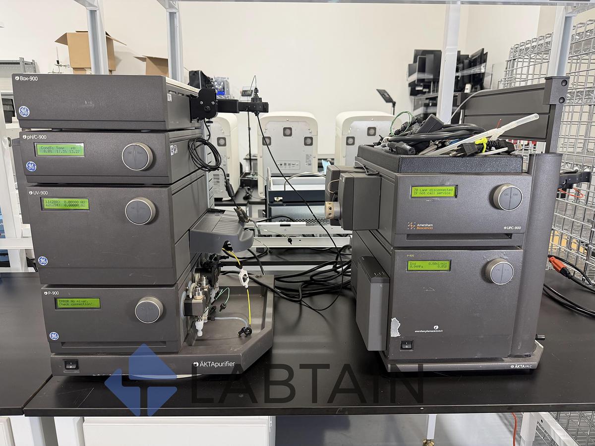 Used GE Amersham ÄKTApurifier Chromatography System with P-900, UV-900, pH/C-900, UPC-900 – Used