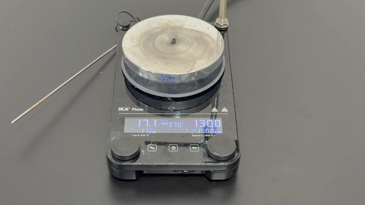Used IKA PLATE S001 Digital Heating Magnetic Stirrer