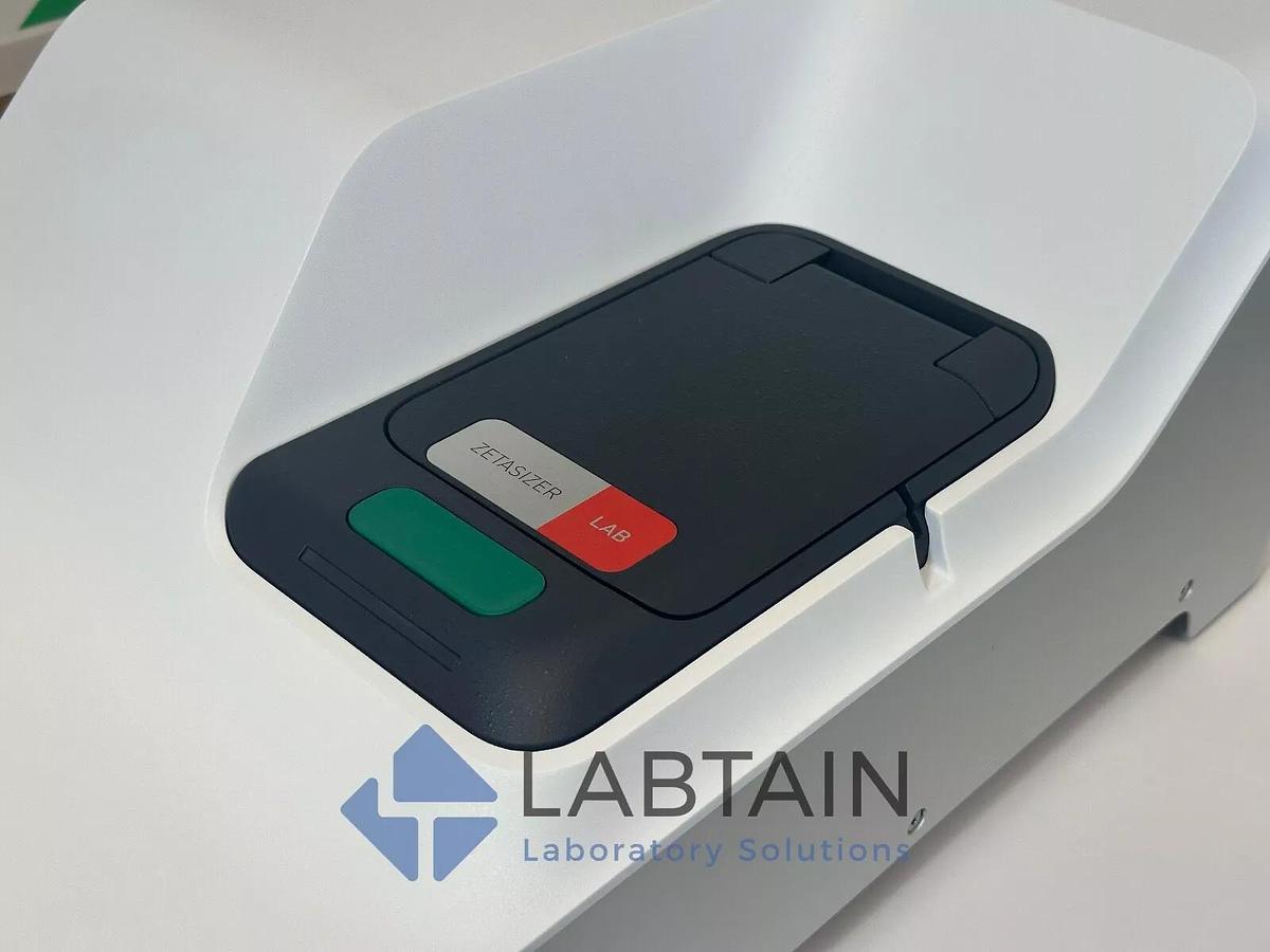 Unused Malvern PANalytical Zetasizer Lab Analyzer ZSU3105 - Red - DOM 2022