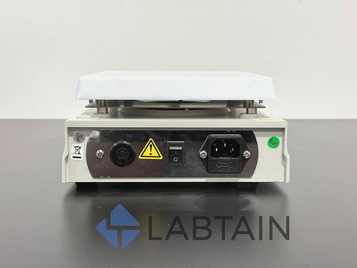 Used Benchmark Scientific Digital Hotplate H3770-H