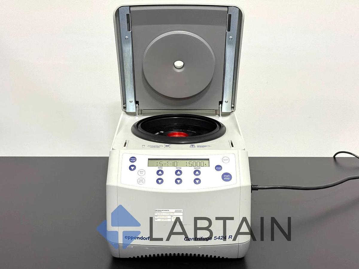 Used Eppendorf 5424R Refrigerated Microcentrifuge w/ FA-45-24-11 Rotor – S/N 5404FH021370 – Tested