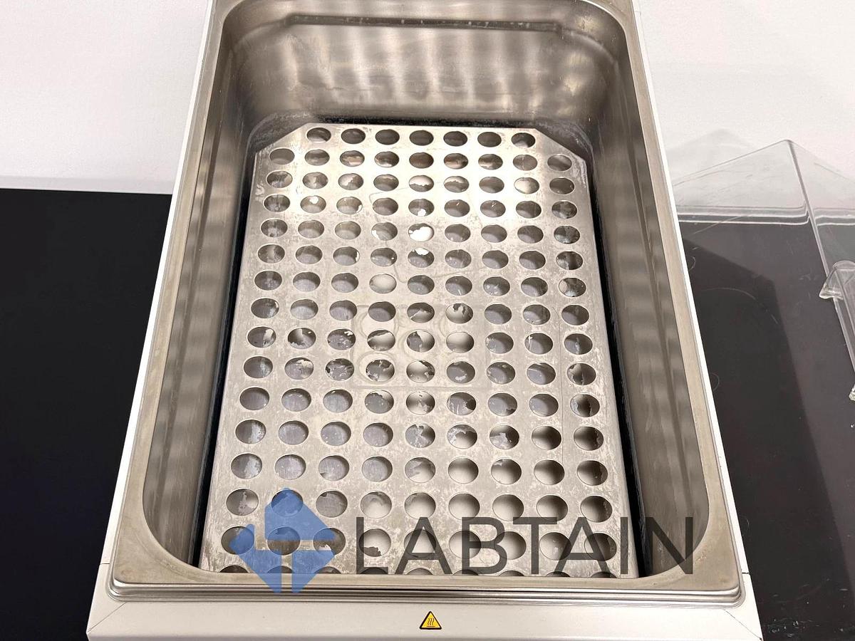 Used VWR 89032-218 – 18L Digital Water Bath – Used