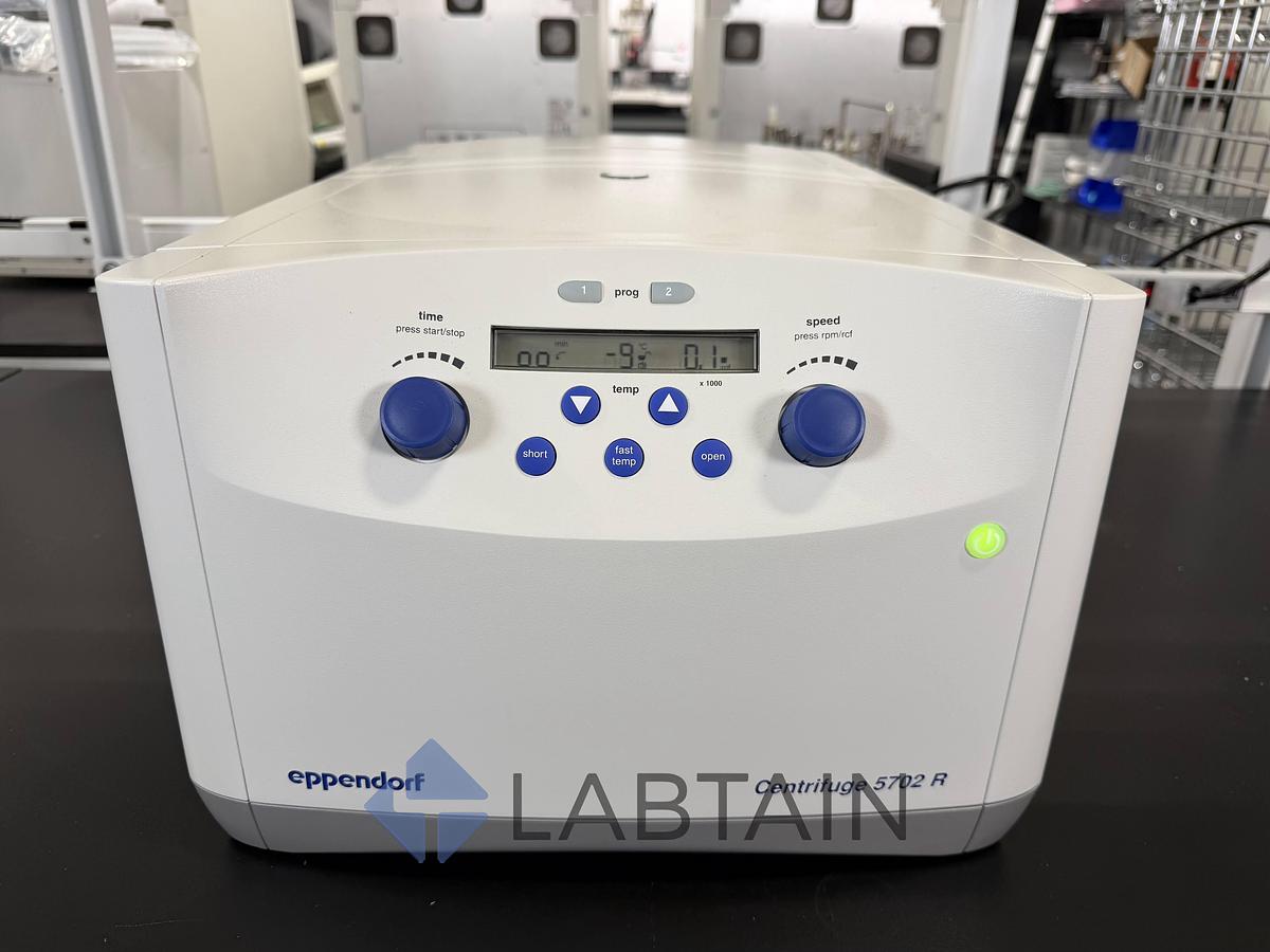 Used Eppendorf Centrifuge 5702 R Refrigerated Benchtop Centrifuge with 5702-R Rotor – Used