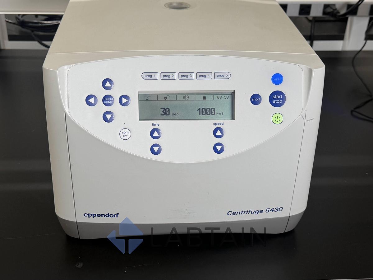 Used Eppendorf 5430 Benchtop Centrifuge with FA-45-30-11 Fixed-Angle Rotor – Used
