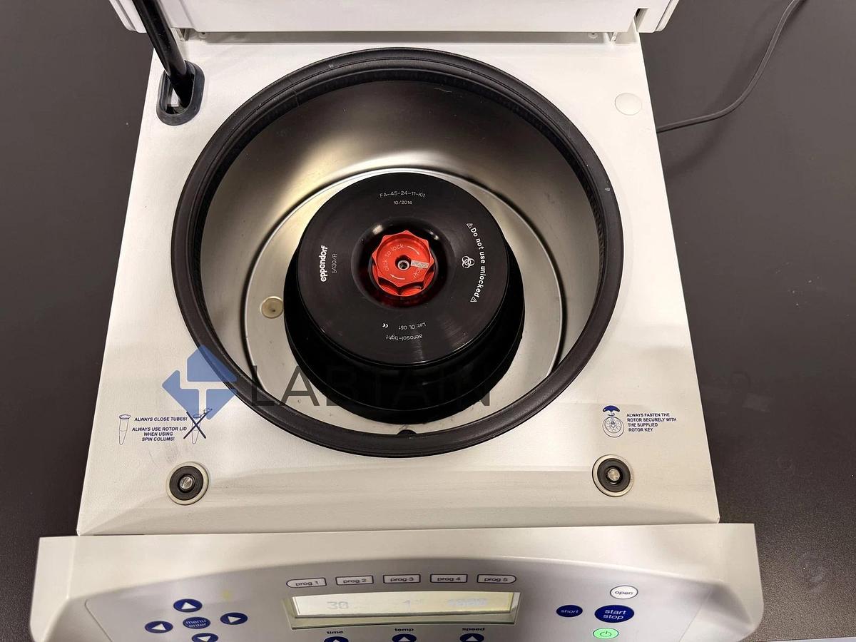 Used Eppendorf 5430R Refrigerated Centrifuge w/ FA-45-24-11-Kit Rotor – Tested
