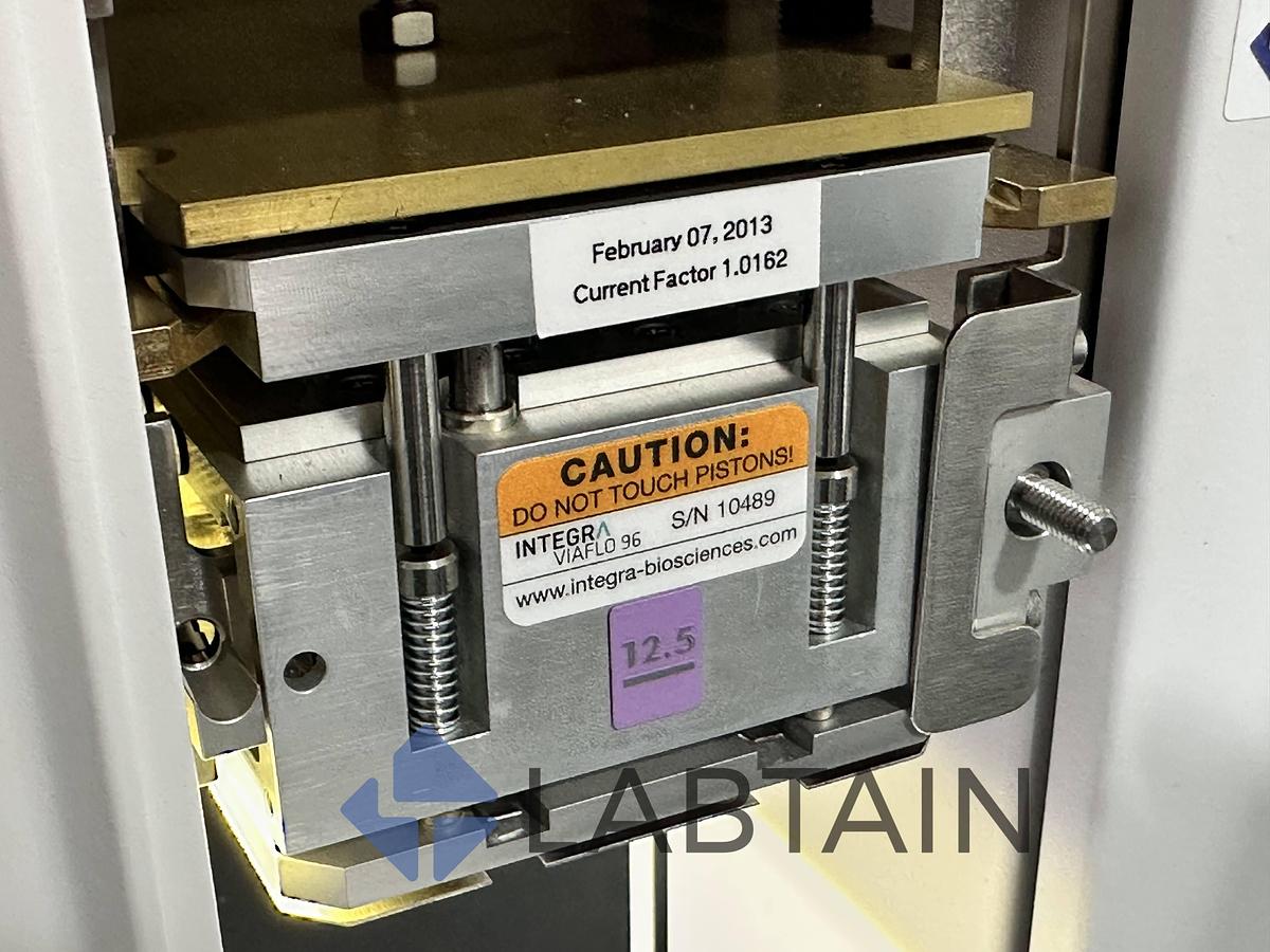 Used Integra VIAFLO 96 Electronic Pipetting System with 12.5 µL Head – 96-Channel – S/N 21092463 / Head S/N 10489 – Excellent Condition