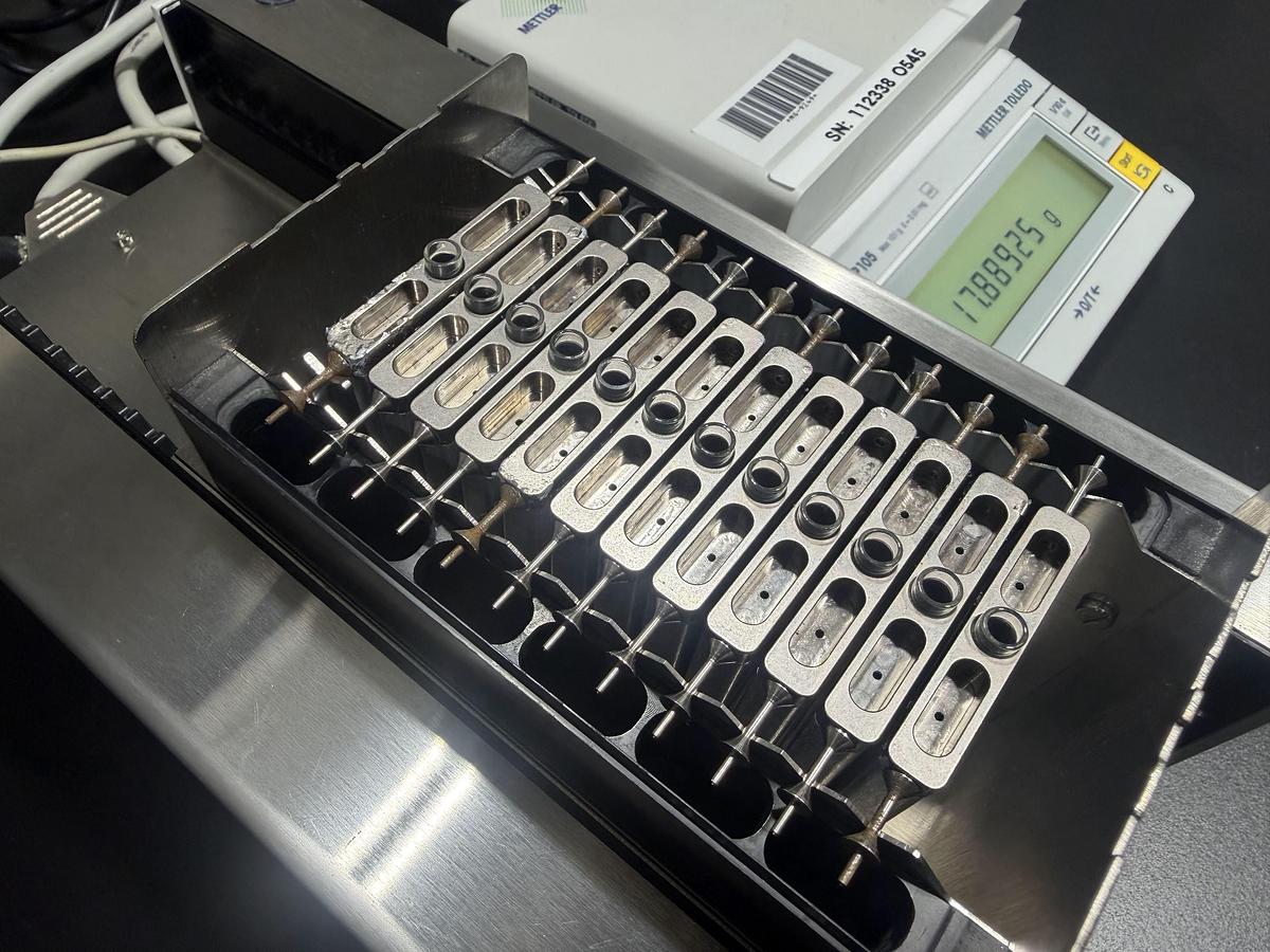 Used Mettler Toledo MCP105 Multi-Channel Pipette Calibration System